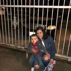 Meet your Posher, Yoselin